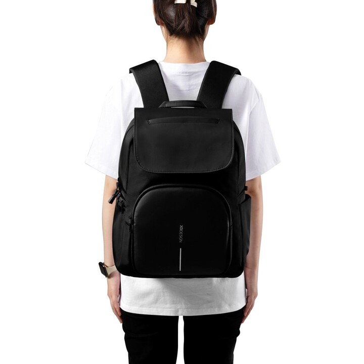 ZAINO DA GIORNO MORBIDO XD DESIGN NERO P/N:P705.981