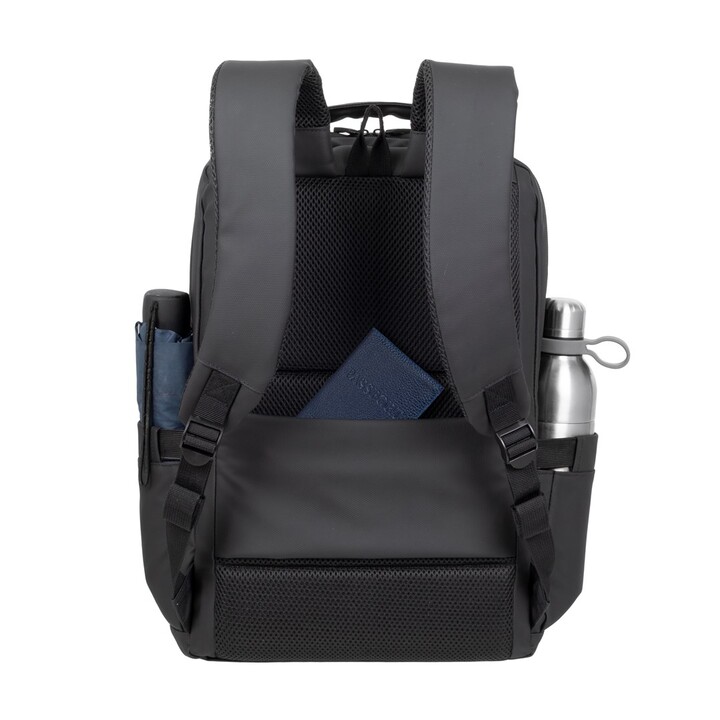 Mochila RIVACASE 8435 para portátil de 17,3" Tegel ECO, negra, material impermeable, eco rPet, bolsillos para smartphone, docume