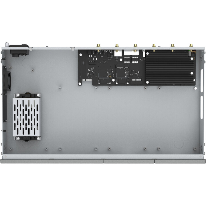 Yeastar P560 Sistema de centralita privada (PBX) 200 usuario(s) Centralita telefónica IP PBX (privada y conmutación de paquetes)