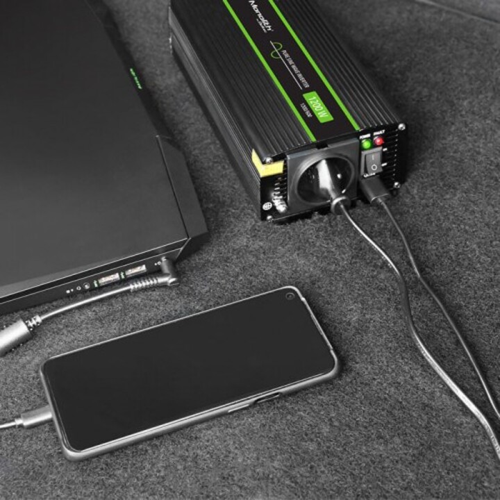 Alimentatore e inverter Qoltec Monolith Auto 1200 W Nero