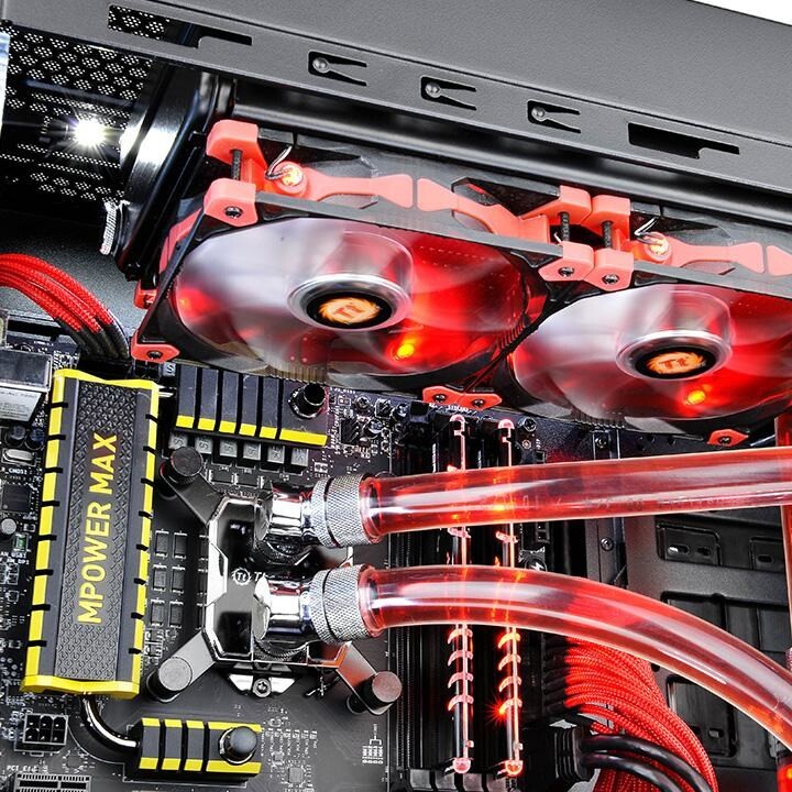 Thermaltake Pacífico W1