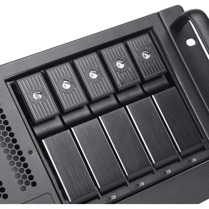 Silverstone RM41-H08 Rack Mount Bar