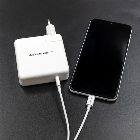 Qoltec 96W Cargador de pared RÁPIDO | 5-20V | 3- 4.7A | USB C PD | Blanco