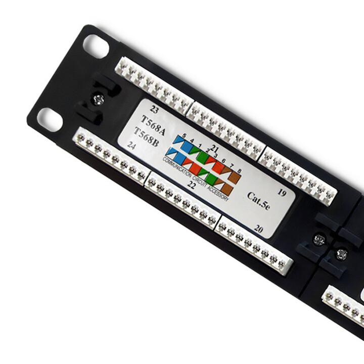 Qoltec Patch Panel RACK | 24 Ports | cat.5E UTP | Noir
