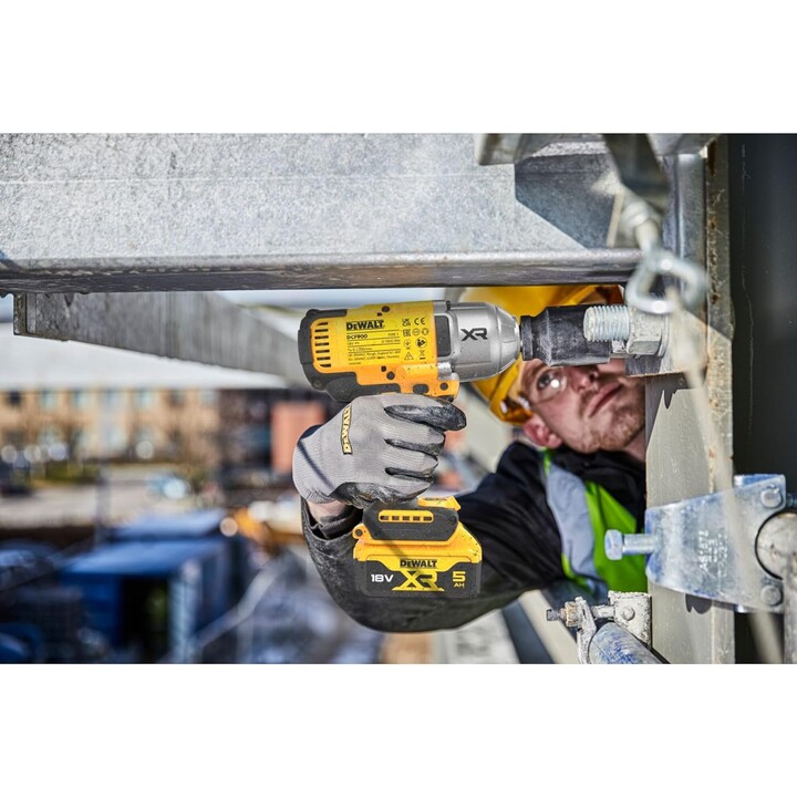 DeWALT DCF900P2T-QW, 1/2" 18V Llave de Impacto 2x5.0Ah, Alto Rendimiento de Par, Amarillo/Negro