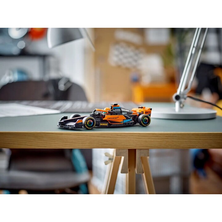 LEGO SPEED CHAMPIONS 76919 2023 Voiture de course McLaren Formule 1