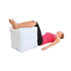 Cubo hinchable a las piernas