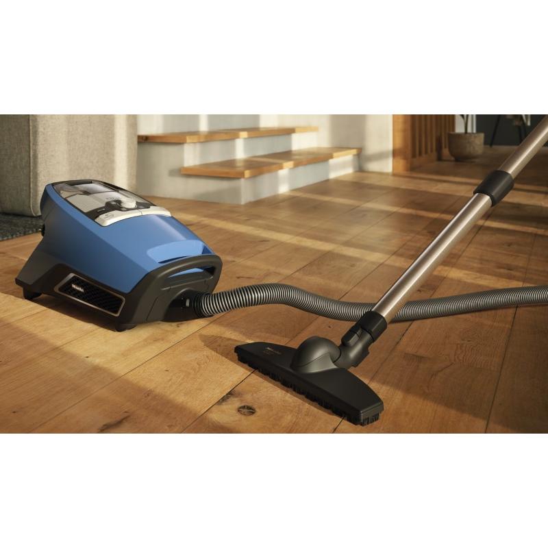 Aspiradora sin bolsa Blizzard CX1 Parquet Technic Azure