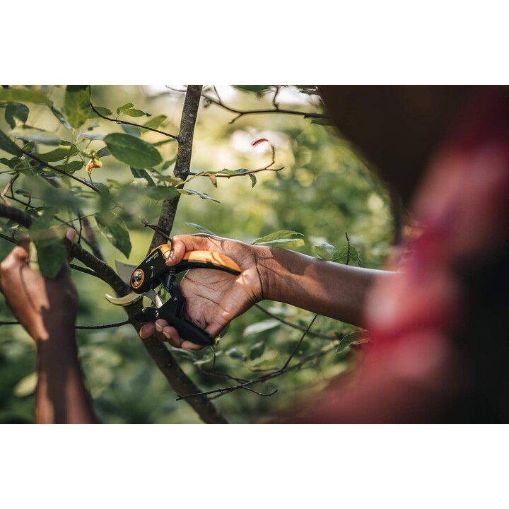 FISKARS SCHERE PLUS P721