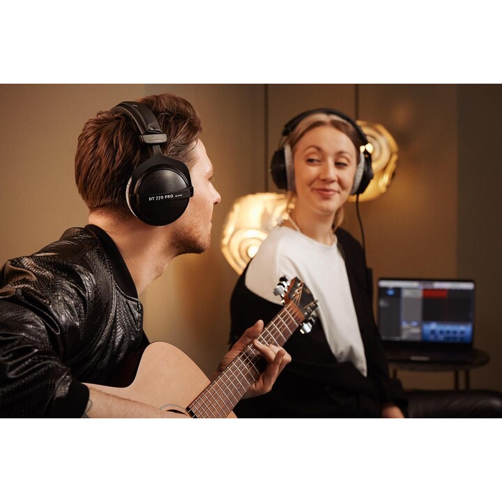 Beyerdynamic Hartschalenetui für Kopfhörer der PRO-Serie - Schwarz