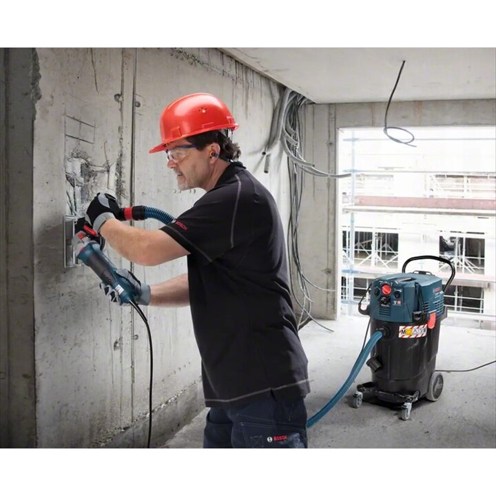 BOSCH GAS 55 M AFC wet/dry vacuum cleaner M-class 1200 W (NL+LUX)