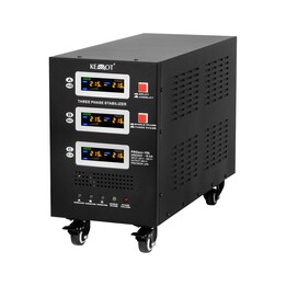 Stabilizzatore di tensione trifase automatico KEMOT PROavr-10k