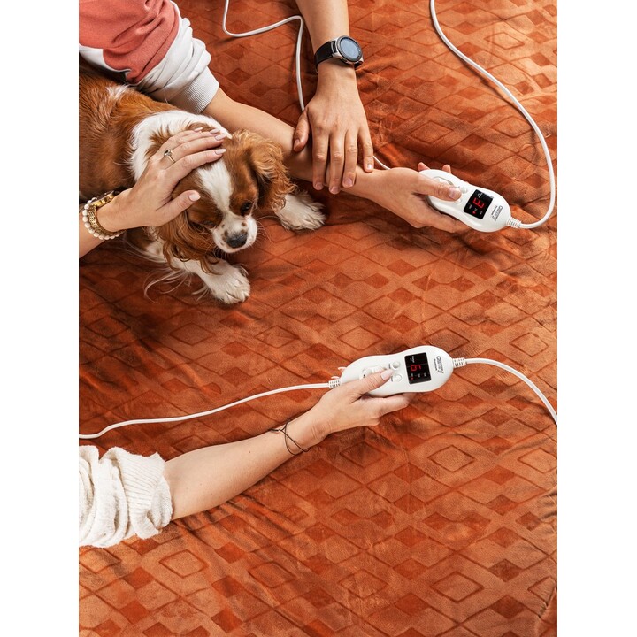 Camry CR 7436, Electric Blanket with High Softness and Temperature Control for Home Use, Brown