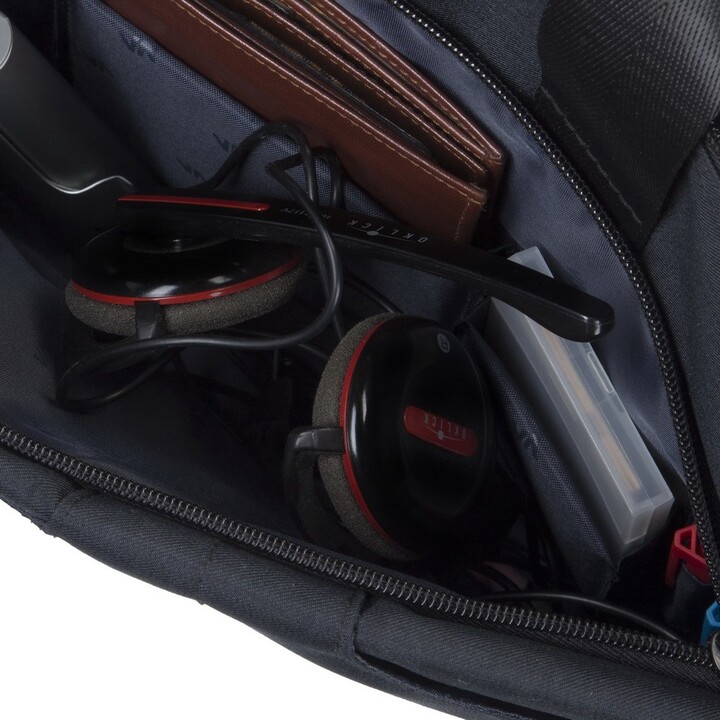 Borsa a tracolla Rivacase Biscayne 39,6 cm (15,6") Nera