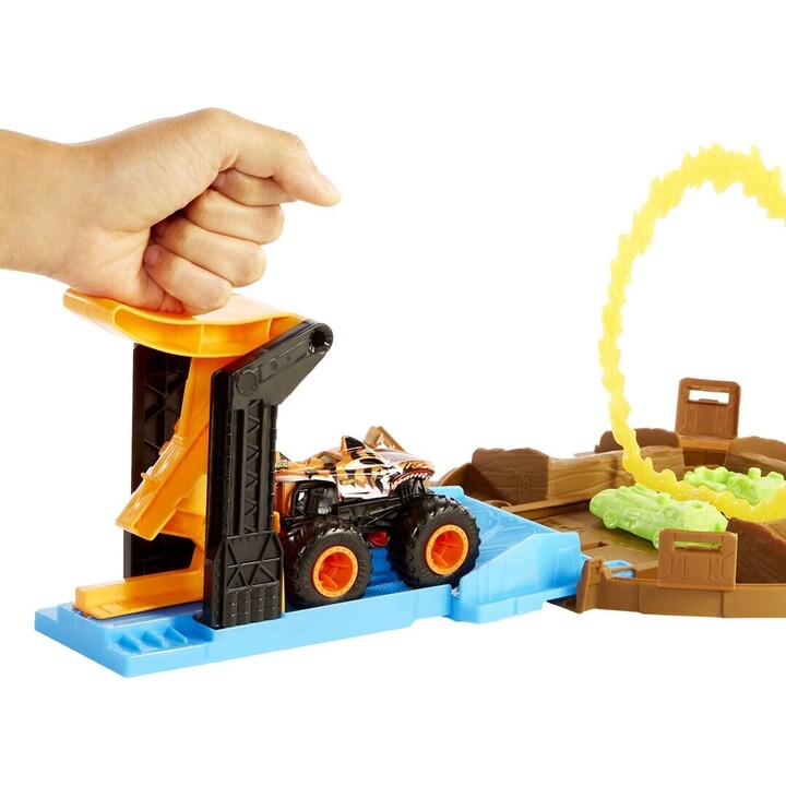 Hot Wheels Monster Trucks GVK48 toy vehicle
