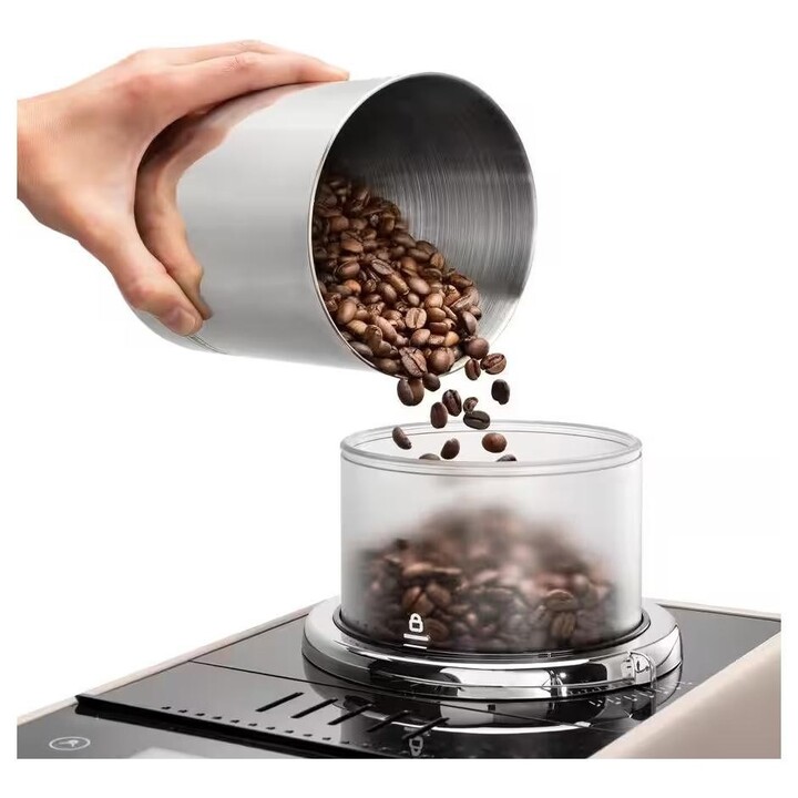 DeLonghi EXAM 440.55.BG espresso machine