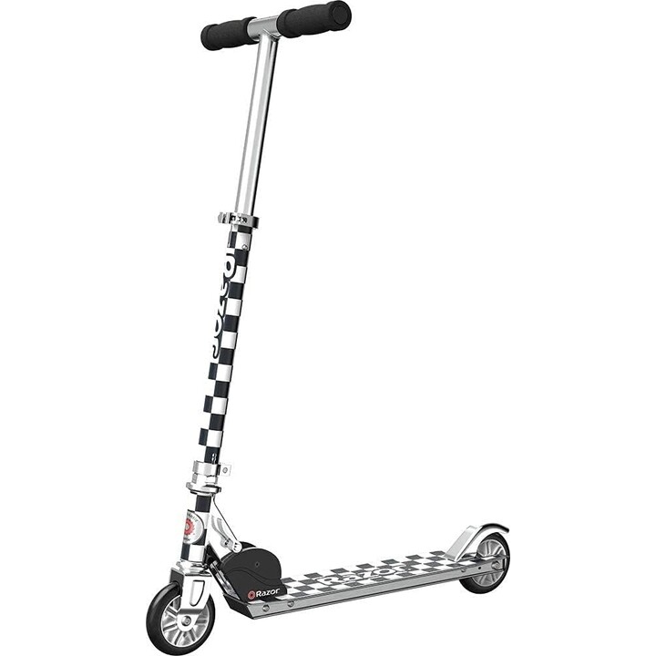 Razor A Klapp-Tretroller für Kinder schwarz/weiß