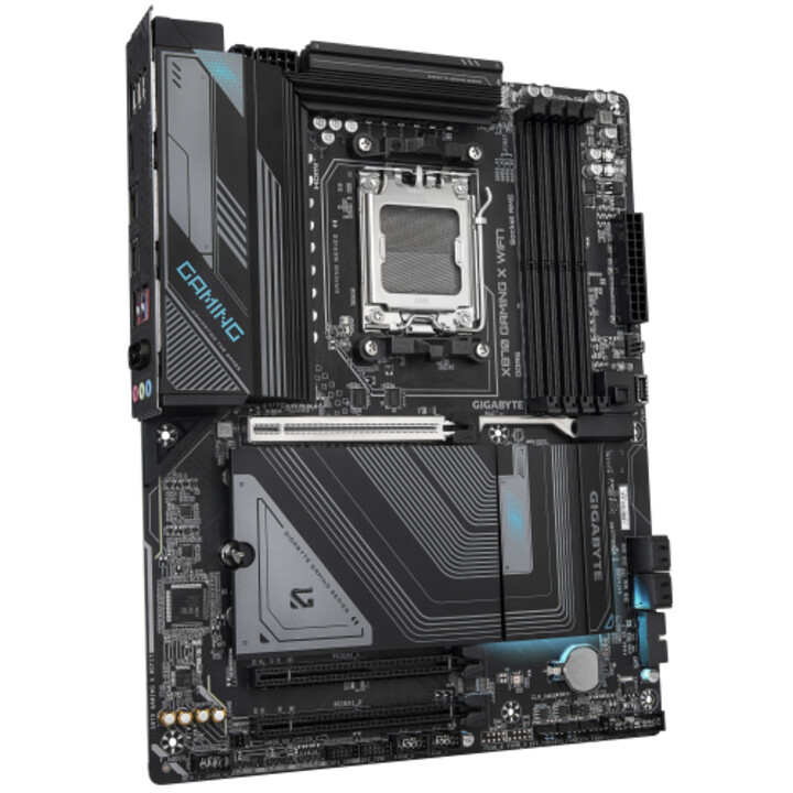 Gioco Gigabyte X870