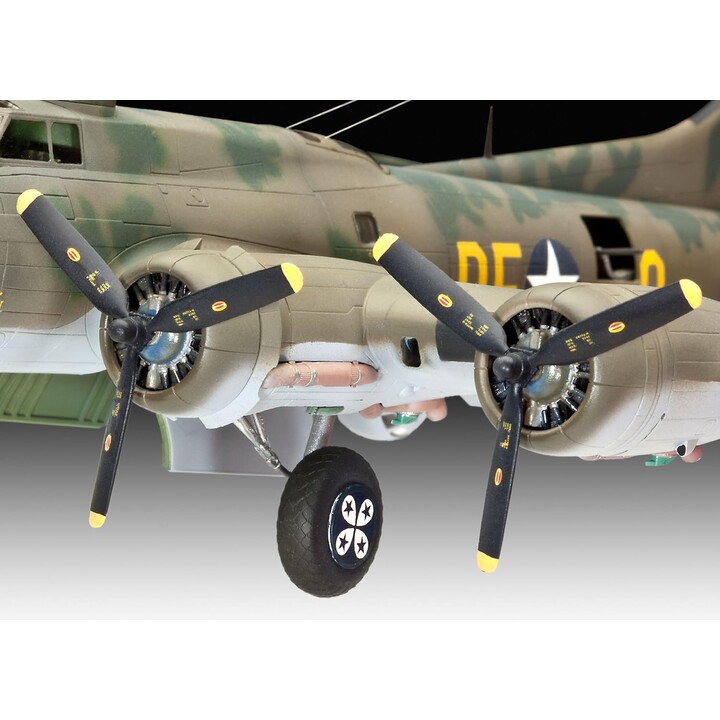 Revell Aircraft B-17 F Memphis Belle