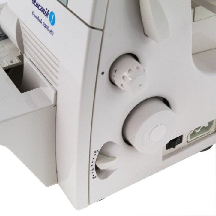 Lucznik 820D-3 overlock machine