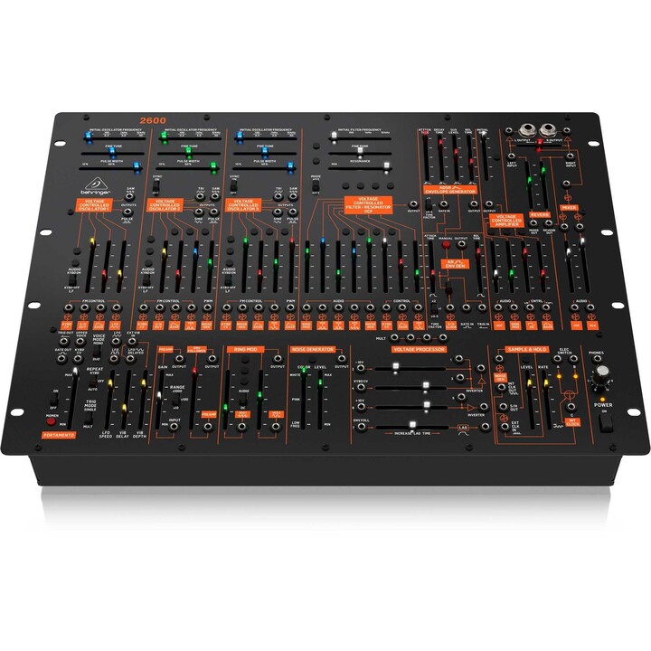 Behringer 2600 halbmodularer analoger Synthesizer