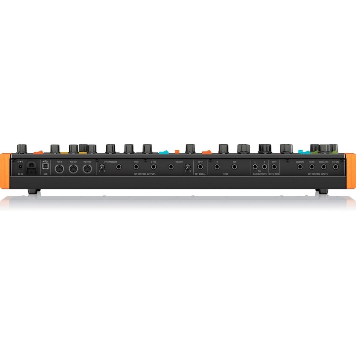 Behringer POLY D 4-Voice Analog Polyphonic Synthesizer with 37 Full-Size Keys, 4 VCOs, Classic Ladder Filter