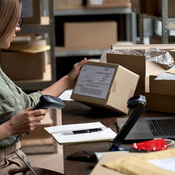 Qoltec 50878 Wireless 1D | 2D Barcode Scanner | + Docking Station