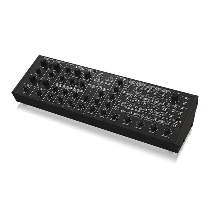 Analogamente al sintetizzatore Behringer K-2 MK II