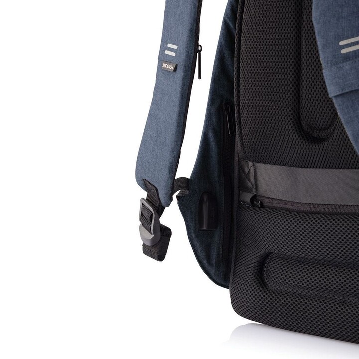 MOCHILA ANTIRROBO DE DISEÑO XD BOBBY HERO REGULAR AZUL MARINO P/N: P705.295