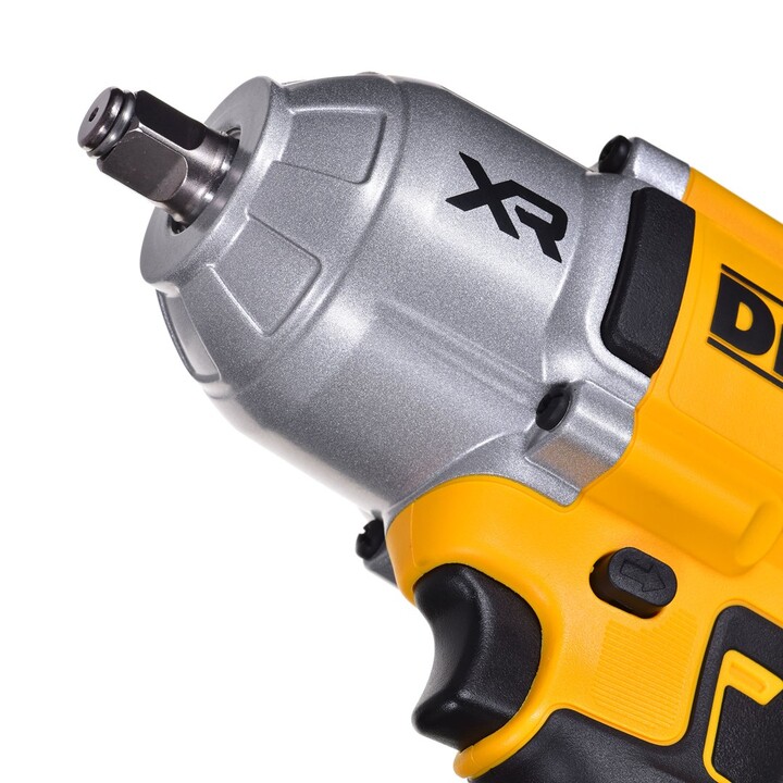 DeWALT DCF900NT-XJ, Clé à chocs 18V XR à couple élevé, corps seul dans la mallette, jaune