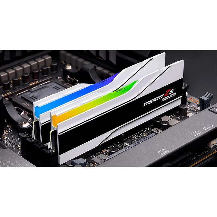 Módulo de memória G.Skill Trident Z5 Neo RGB F5-6400J3239F24GX2-TZ5NRW 48 GB 2 x 24 GB DDR5 6400 MHz