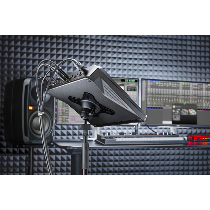 RØDE VESA Mount - adjustable mounting system