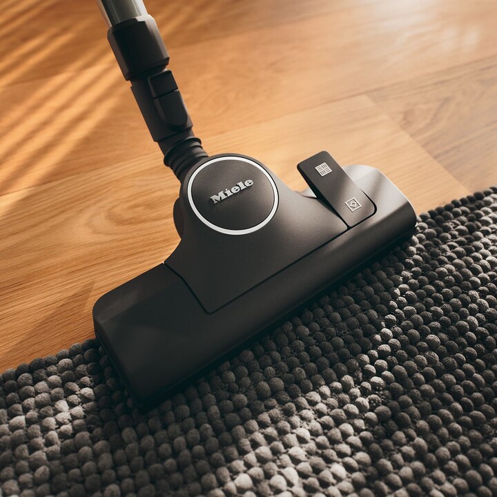 Miele Boost CX1 PowerLine Bagless Vacuum Cleaner 1 l 890 W Graphite