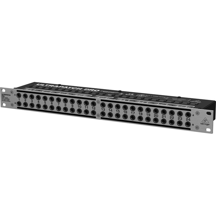 Pannello patch Behringer PX3000