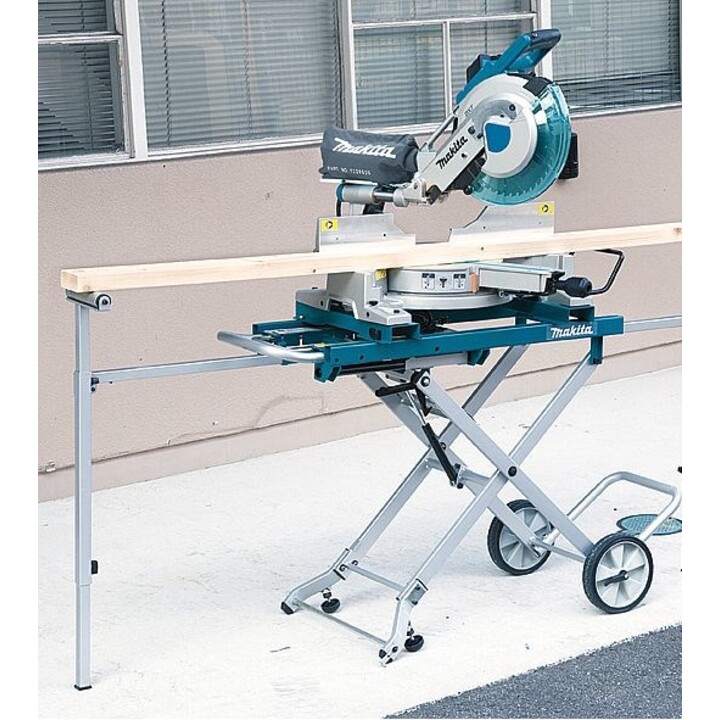 Soporte de trabajo móvil Makita DEAWST05 para ingletadoras con 4 patas y ruedas, Azul