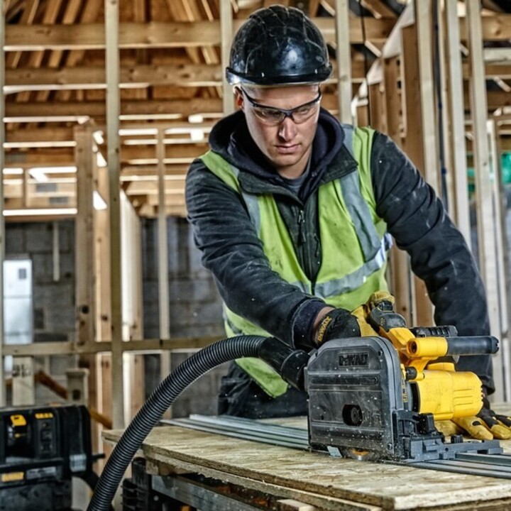 DEWALT DCS520T2 Tragbare Kreissägemaschine 54V 2x XR FLEXVOLT 6Ah TSTAK Schwarz, Gelb