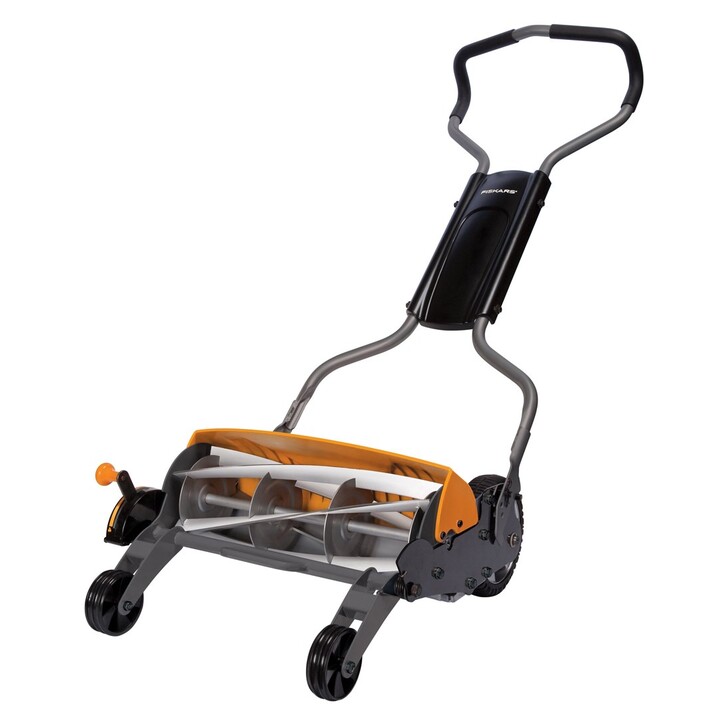 Fiskars StaySharp Max manual helical lawnmower 46 cm