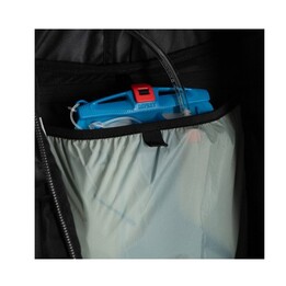 Mochila de trekking Osprey Kestrel 48 negro S/M