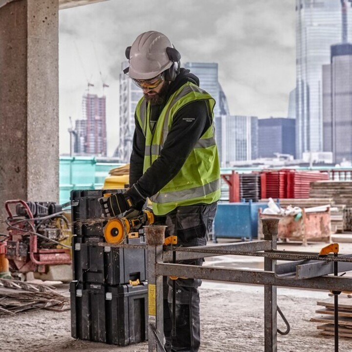 DeWALT DCG418X2-QW Smerigliatrice angolare 12,5 cm 9000 giri/min 2,18 kg