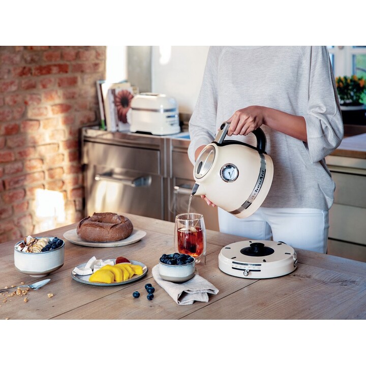 KitchenAid 5KEK1522EAC Wasserkocher 1,5 l 2400 W Cremefarben