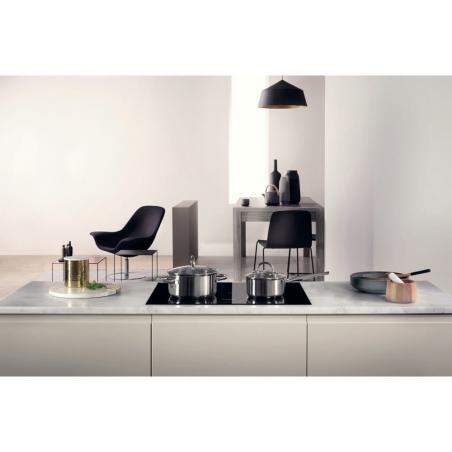 Whirlpool SMO 654 OF/BT/IXL Negro Integrado 65 cm Con placa de inducción 4 zona(s)