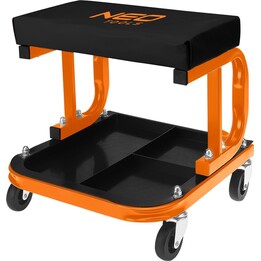 Workbench auf Rädern mit Werkzeugregal