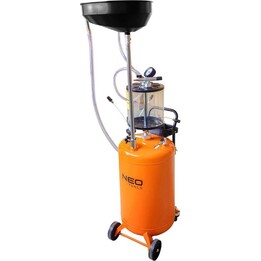 Machine d'aspiration pneumatique mobile avec réservoir de commande
