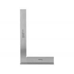 Engineering bracket with foot dimensions: 400x250 mm