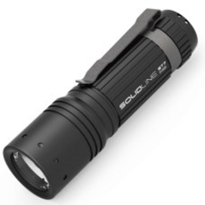Ledlenser Solidline ST7 Black Handheld Flashlight
