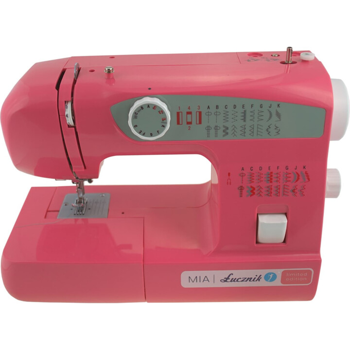 Máquina de Coser Semiautomática Łucznik Mia, 38 Puntadas