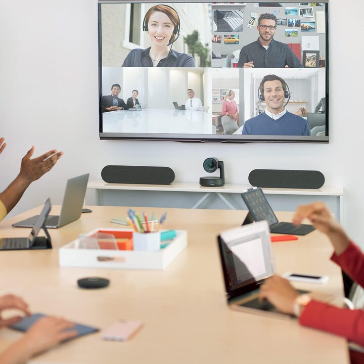Système de visioconférence Logitech Rally Plus/Champ de vision de 82º/4K