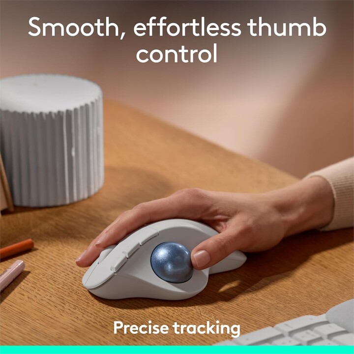 Logitech ERGO M575S Wireless Trackball - Off White + Blue Ball