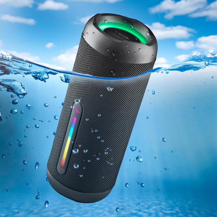 Roller Furia 2 Black portable Bluetooth speaker with FM radio and IPX7 waterproofing