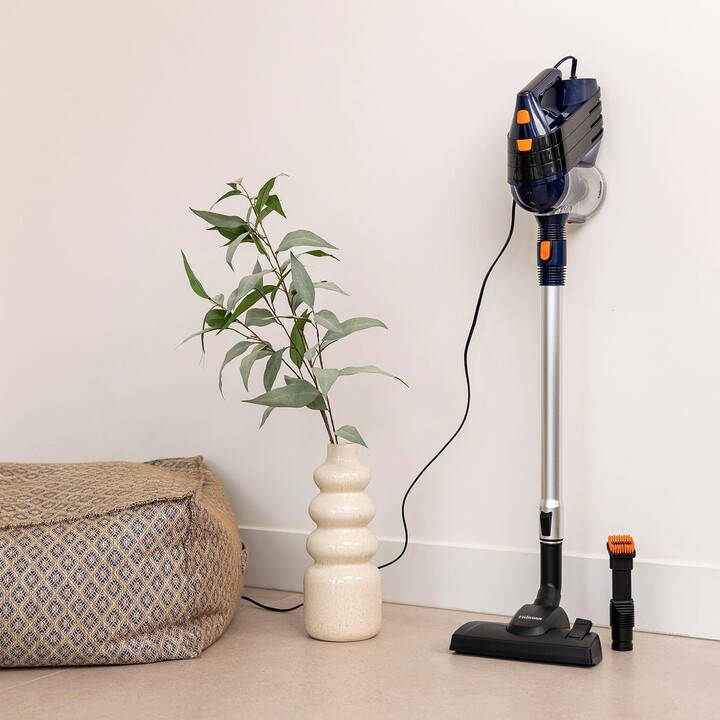 Tristar SZ-2318 Aspirateur à bâton à cordon, baguette télescopique